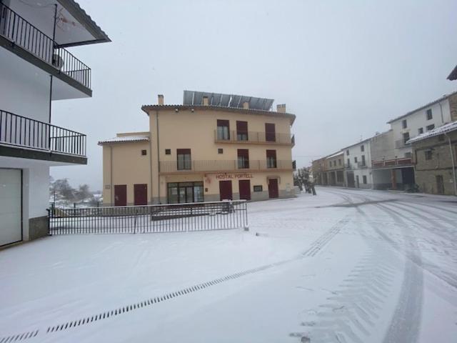 Hostal Portell Portell de Morella Экстерьер фото