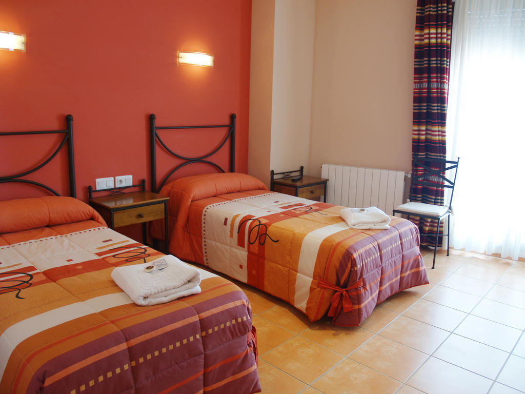 Hostal Portell Portell de Morella Экстерьер фото